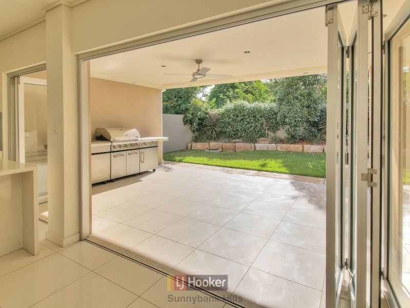 2A/16 Adios Close, Sunnybank Hills QLD 4109