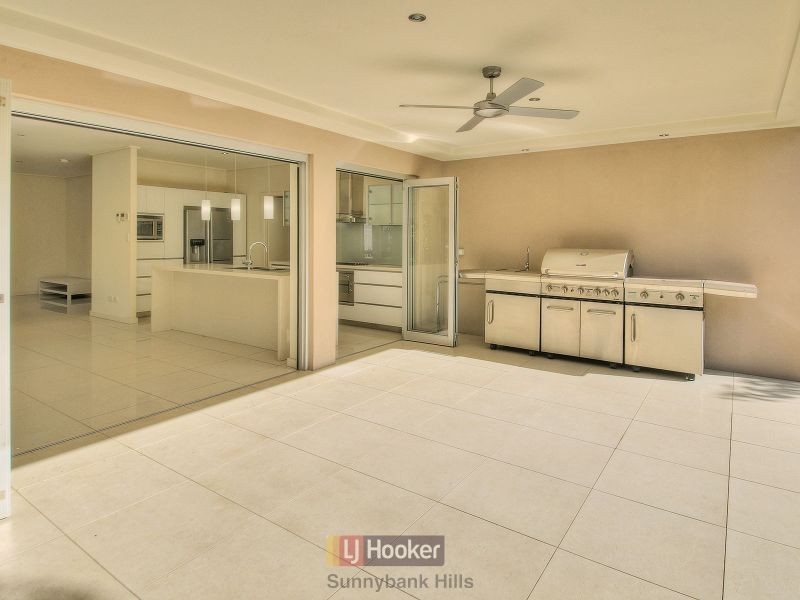 2A/16 Adios Close, Sunnybank Hills QLD 4109