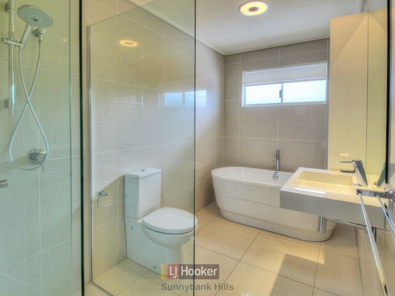 2A/16 Adios Close, Sunnybank Hills QLD 4109