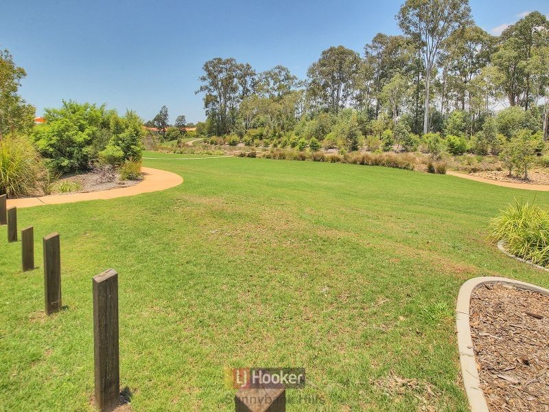 8 Diamantina Crescent, Fitzgibbon QLD 4018