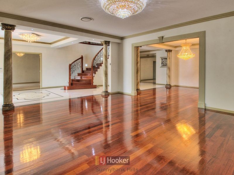 27 Hawthorn Circuit, Stretton QLD 4116