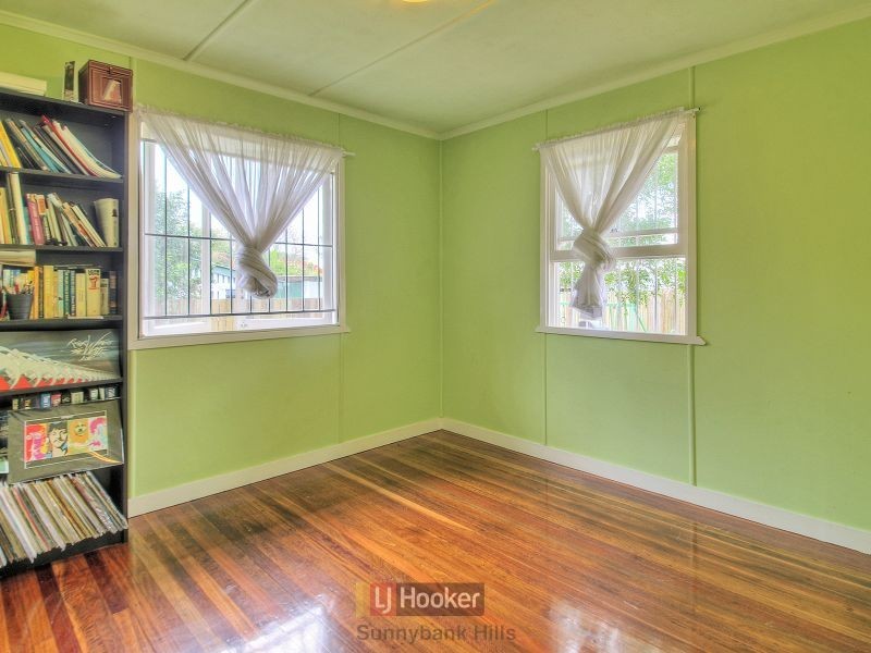 8 Colborne Street, Acacia Ridge QLD 4110