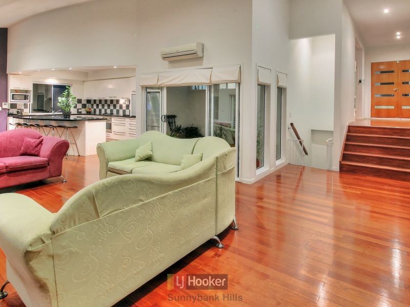 96 Macquarie Way, Drewvale QLD 4116