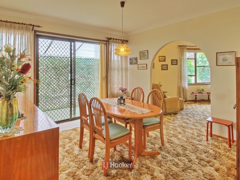 4 Lambeth Place, Macgregor QLD 4109