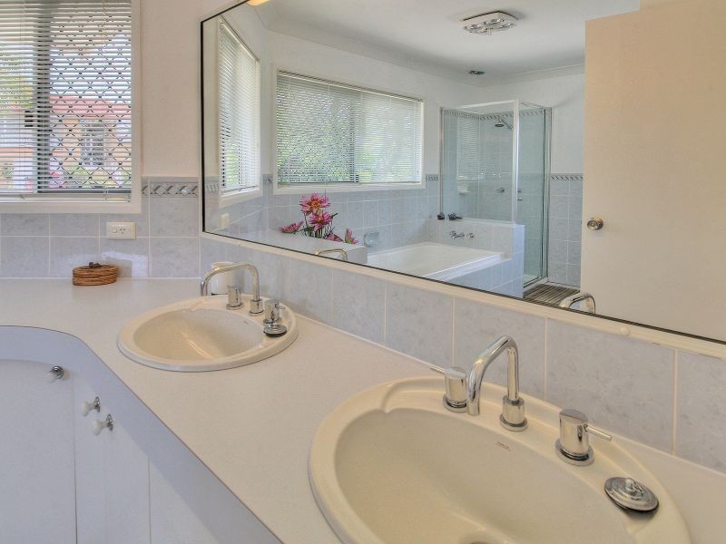 3 Viewpoint Street, Sunnybank Hills QLD 4109