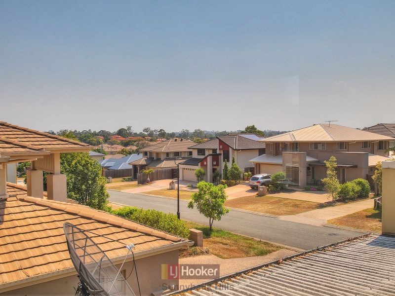 4 Trevi Close, Eight Mile Plains QLD 4113