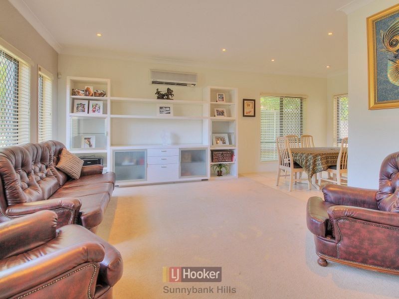 17 Hilas Circuit, Sunnybank Hills QLD 4109