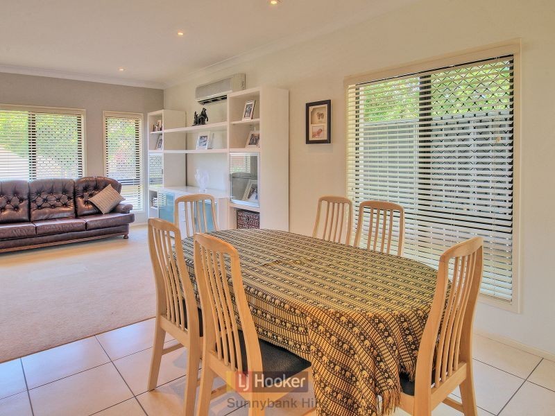 17 Hilas Circuit, Sunnybank Hills QLD 4109