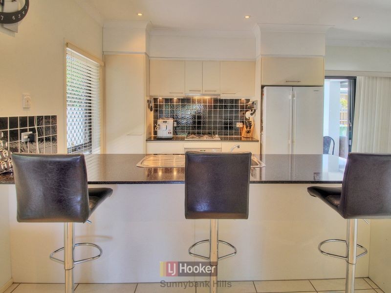 17 Hilas Circuit, Sunnybank Hills QLD 4109