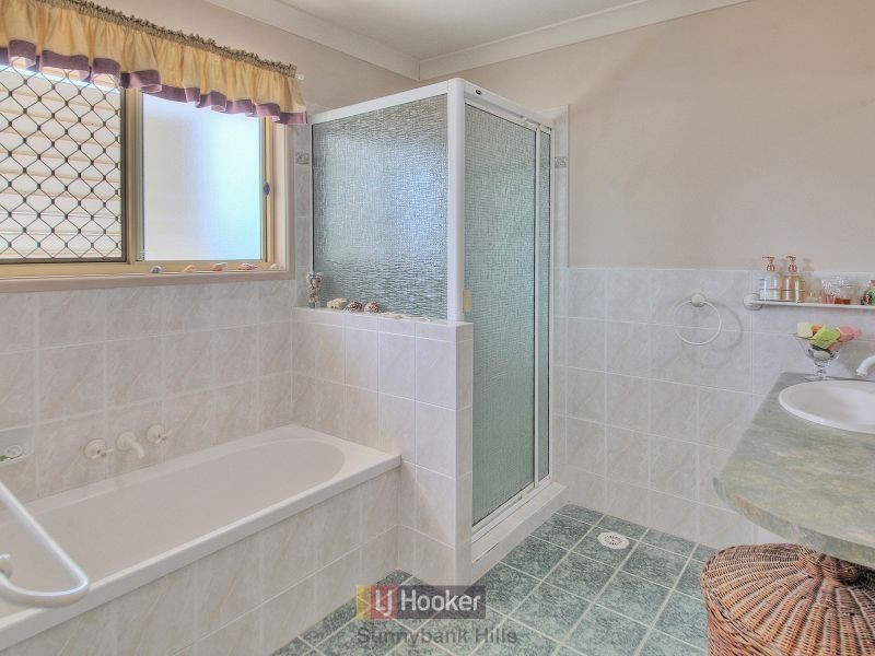 24/2 Corella Place, Runcorn QLD 4113