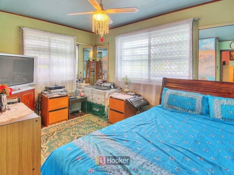 42 Queens Road, Slacks Creek QLD 4127