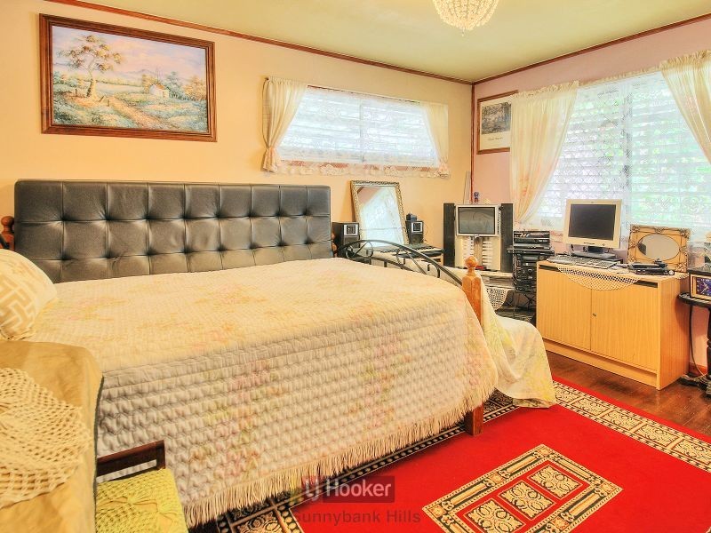 42 Queens Road, Slacks Creek QLD 4127