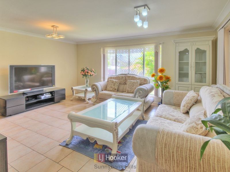 23 Cedar Place, Stretton QLD 4116