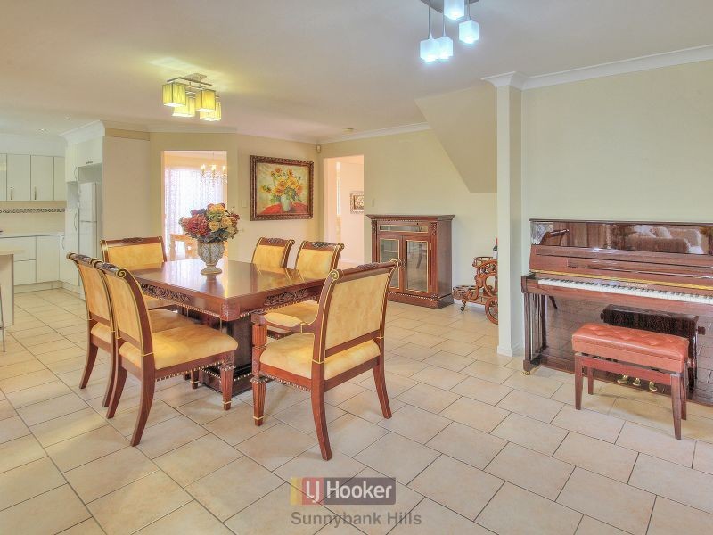 23 Cedar Place, Stretton QLD 4116