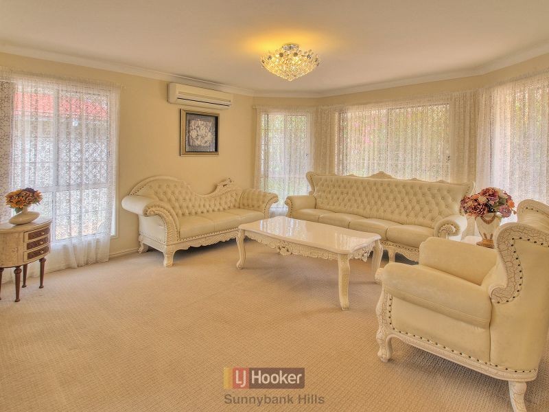 23 Cedar Place, Stretton QLD 4116
