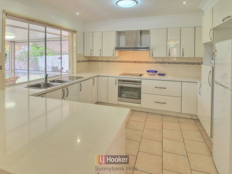 23 Cedar Place, Stretton QLD 4116