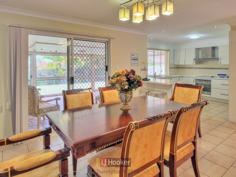 23 Cedar Place, Stretton QLD 4116