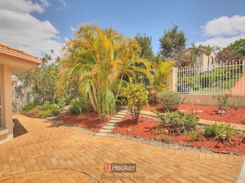 23 Cedar Place, Stretton QLD 4116