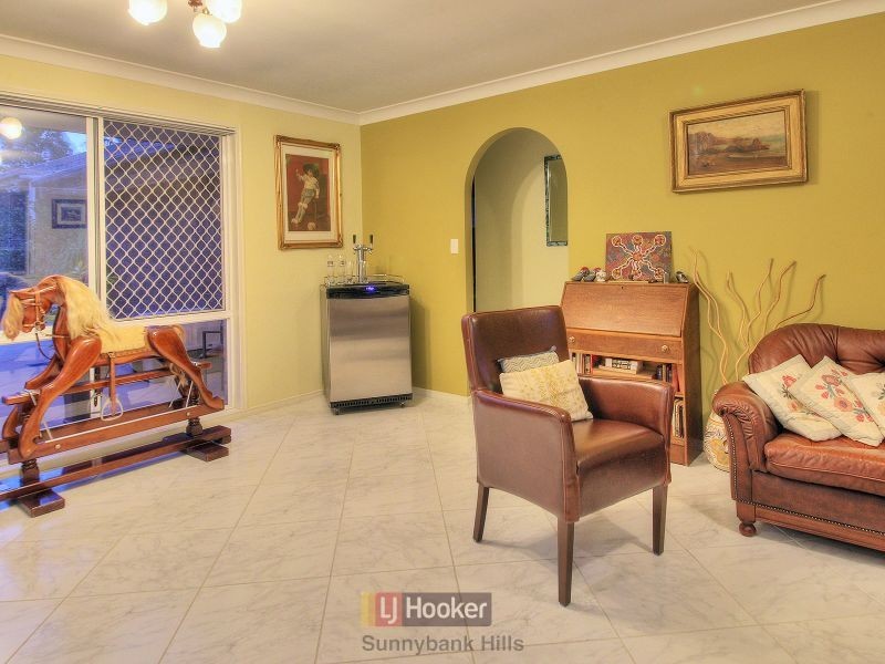 4 Ellen Street, Runcorn QLD 4113