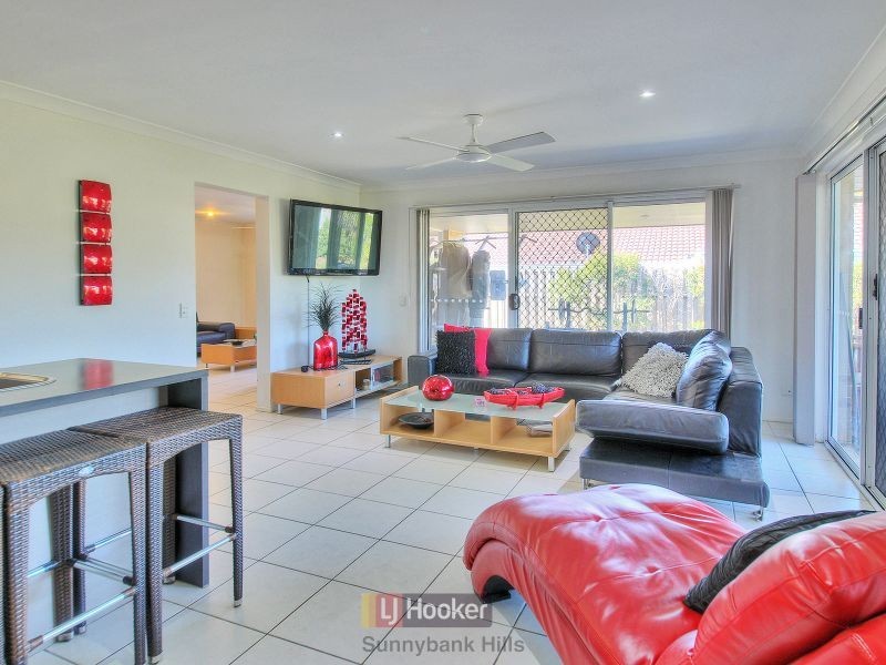 29 Mapelton Circuit, Parkinson QLD 4115