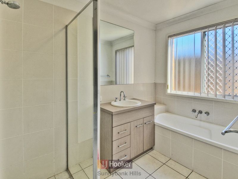 29 Mapelton Circuit, Parkinson QLD 4115