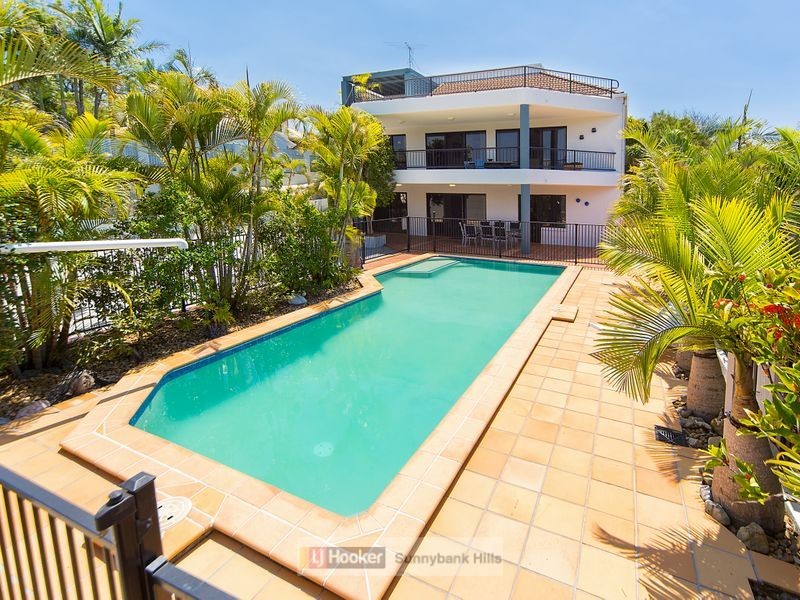 19 Wyncroft Street, Holland Park QLD 4121