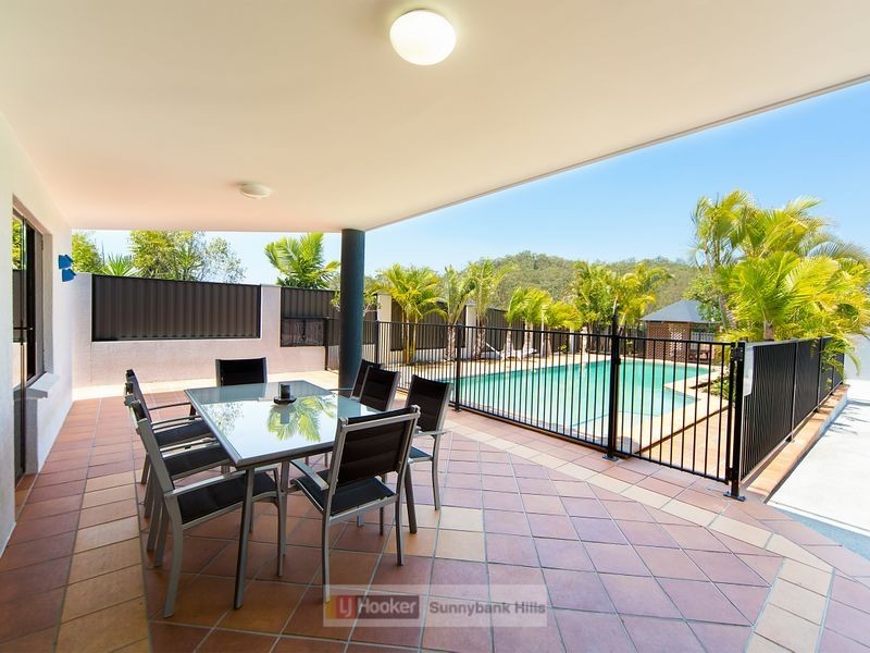 19 Wyncroft Street, Holland Park QLD 4121