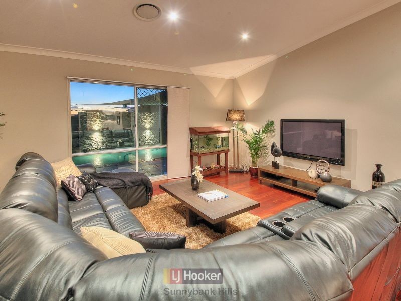 3 Larapinta Circuit, Parkinson QLD 4115