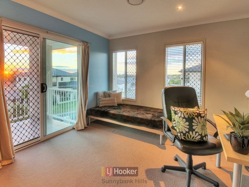 3 Larapinta Circuit, Parkinson QLD 4115