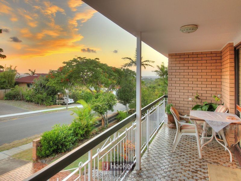 62 Kidd Street, Robertson QLD 4109