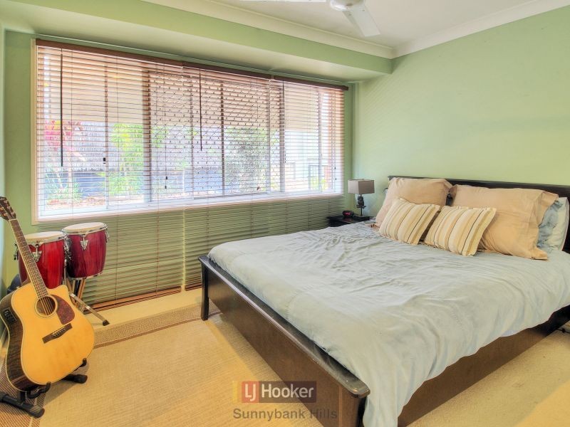 32 Tralee Place, Parkinson QLD 4115