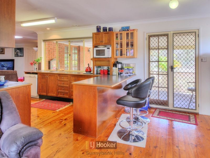 1 Yellowstone Court, Munruben QLD 4125
