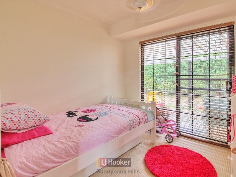 23 Chateau Street, Calamvale QLD 4116