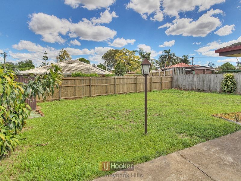 379 McCullough Street, Sunnybank QLD 4109