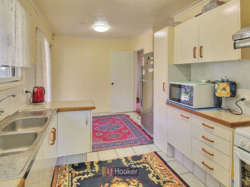 379 McCullough Street, Sunnybank QLD 4109