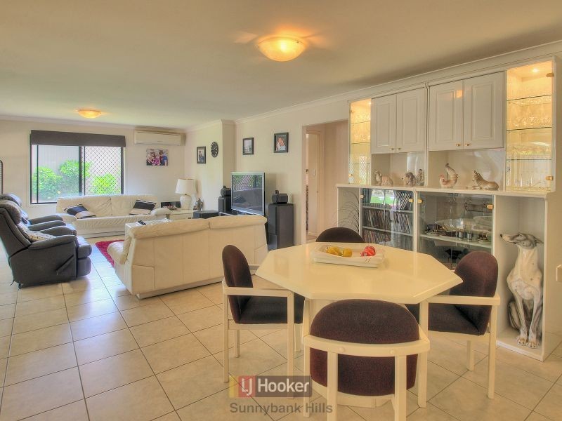 45 Watarrka Drive, Parkinson QLD 4115