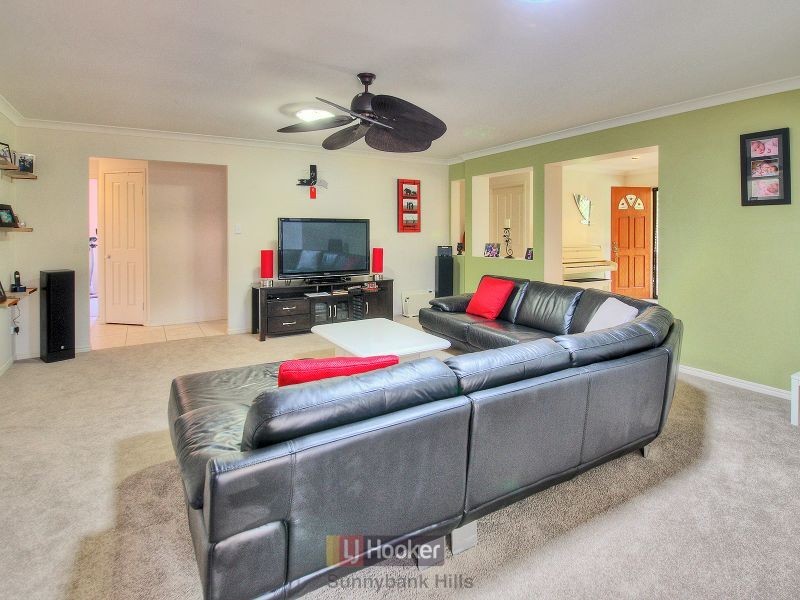 45 Watarrka Drive, Parkinson QLD 4115