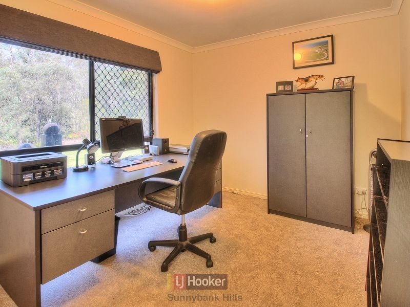 45 Watarrka Drive, Parkinson QLD 4115
