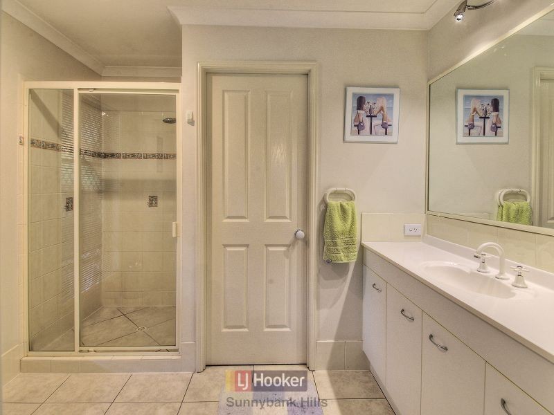 45 Watarrka Drive, Parkinson QLD 4115