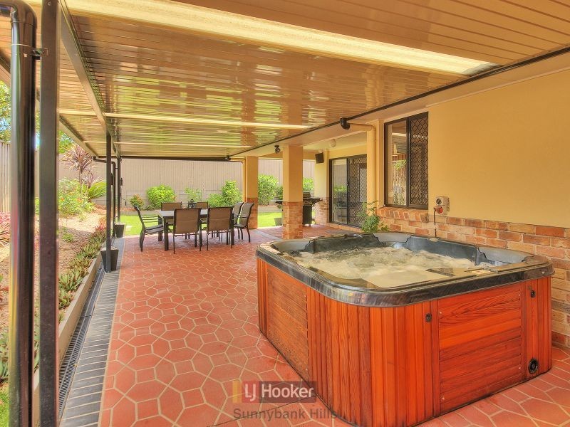 45 Watarrka Drive, Parkinson QLD 4115