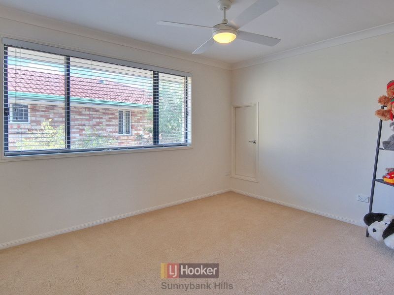 1 Porz Court, Wishart QLD 4122