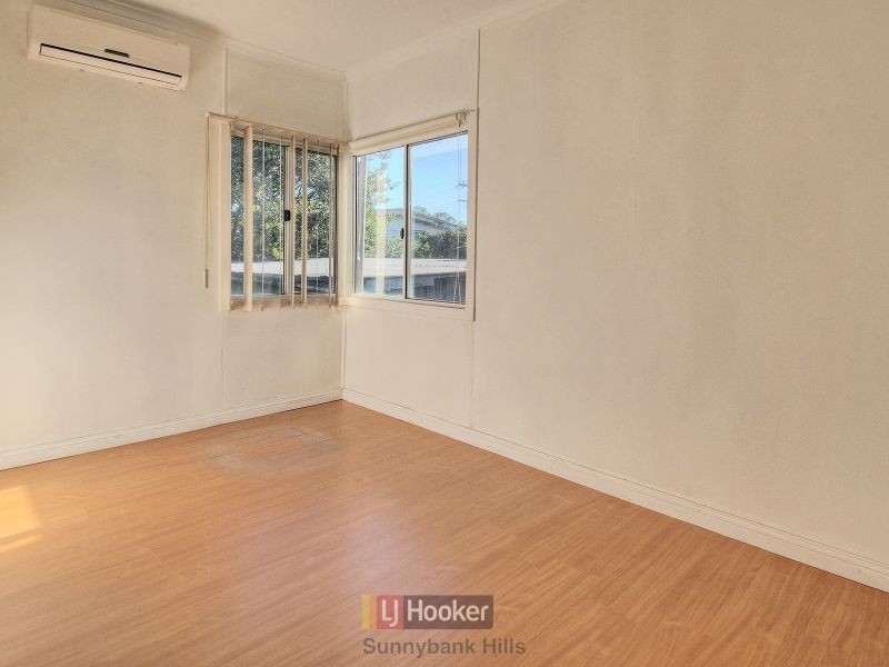 72 Meadow Avenue, Coopers Plains QLD 4108