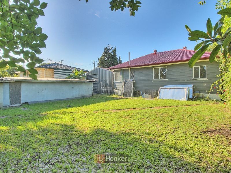 72 Meadow Avenue, Coopers Plains QLD 4108