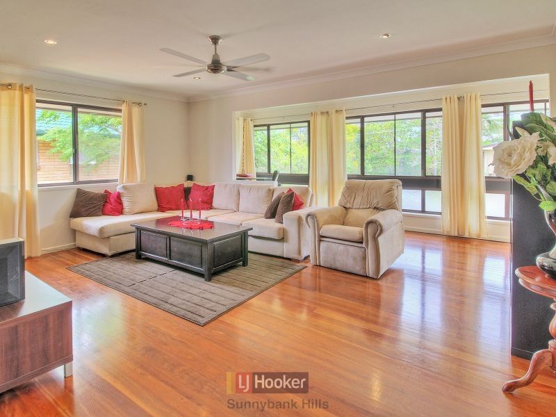 106 Hammersmith Street, Coopers Plains QLD 4108