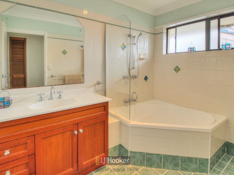 106 Hammersmith Street, Coopers Plains QLD 4108