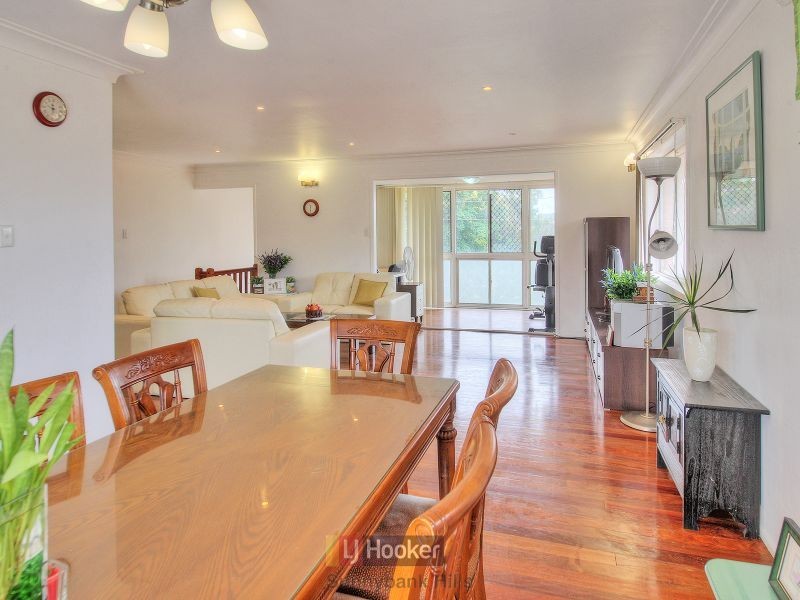 5 Provence Street, Macgregor QLD 4109