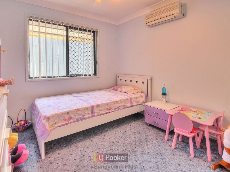 28 Khoo Place, Calamvale QLD 4116