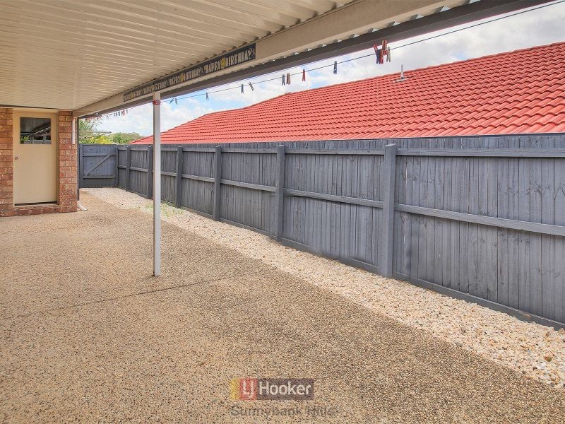 28 Khoo Place, Calamvale QLD 4116