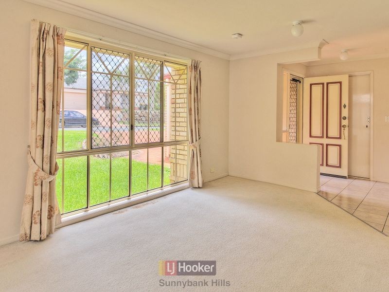 27 Springsure Street, Runcorn QLD 4113