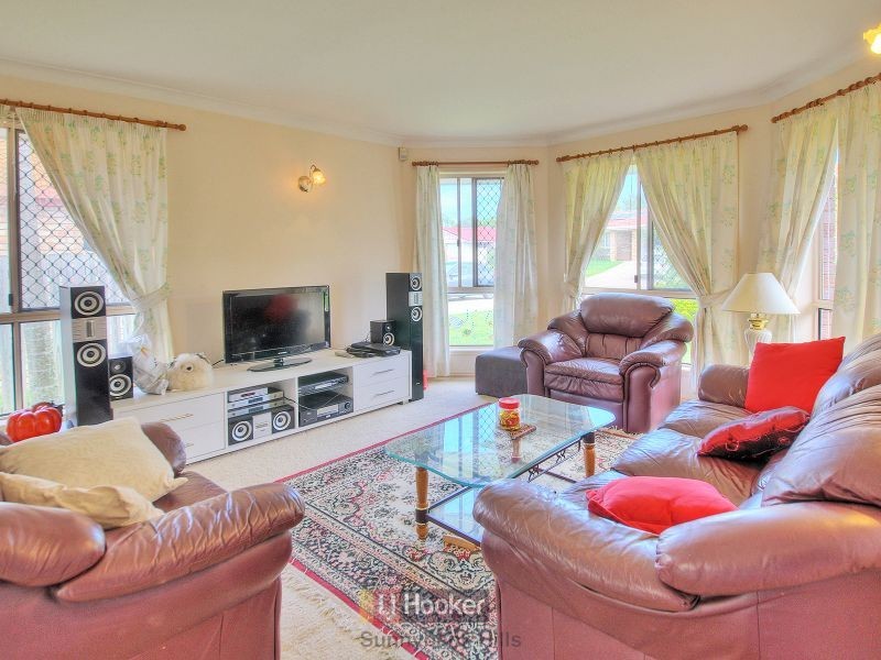 11 Waldorf Place, Runcorn QLD 4113